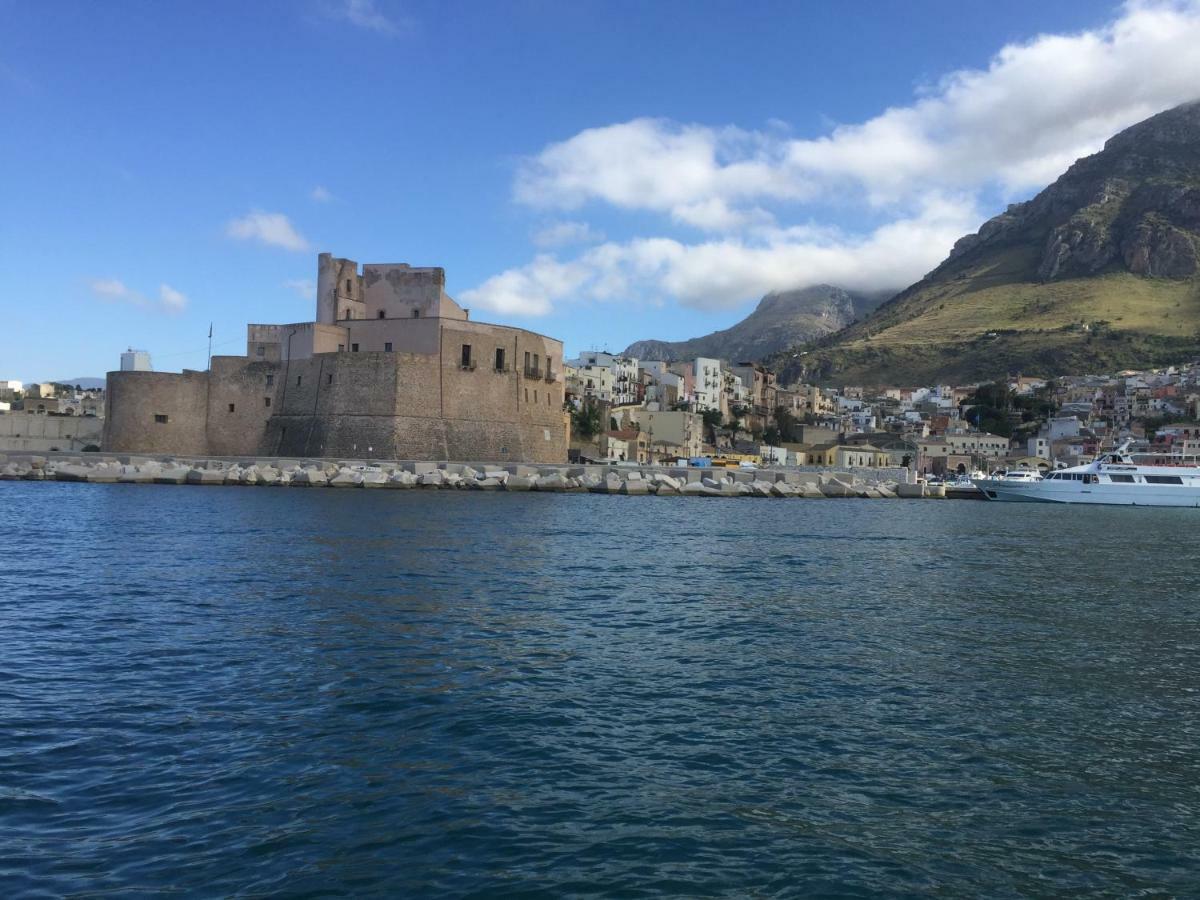 Casa Vacanze Playa 54 Castellammare del Golfo Exterior photo