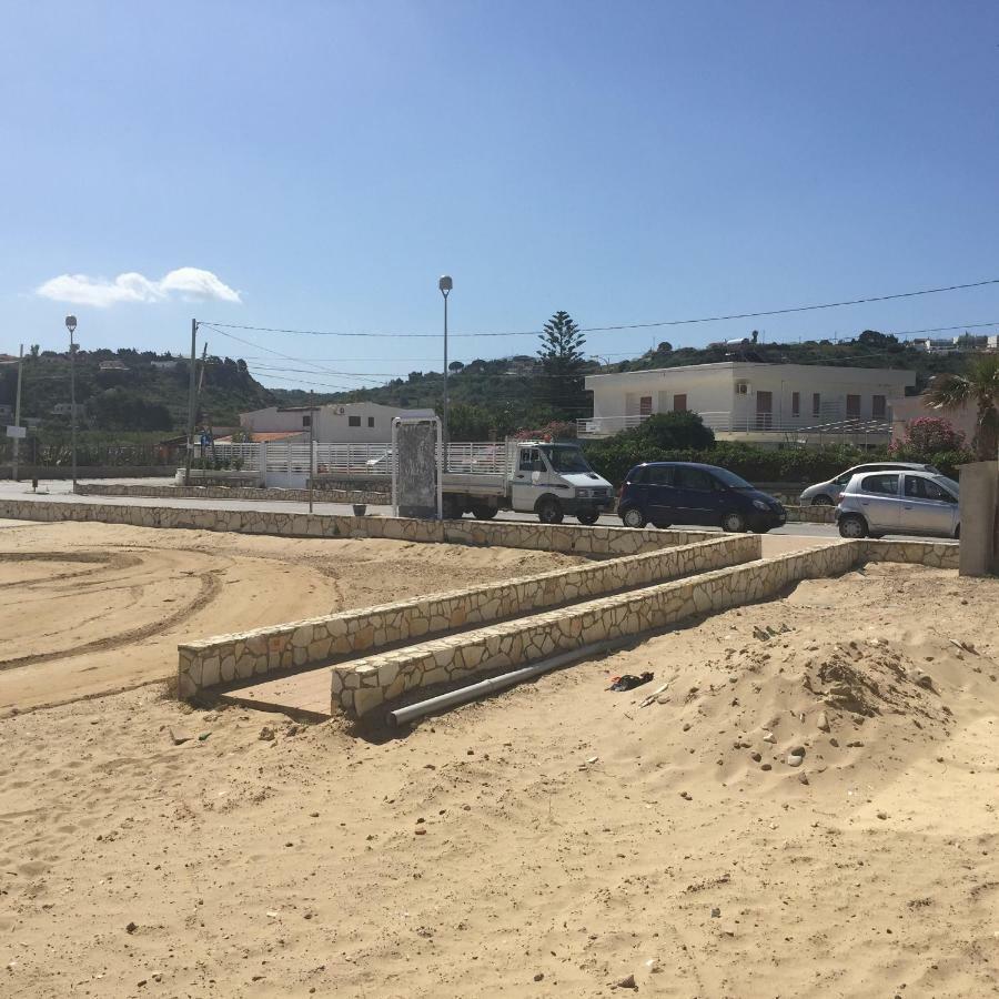 Casa Vacanze Playa 54 Castellammare del Golfo Exterior photo